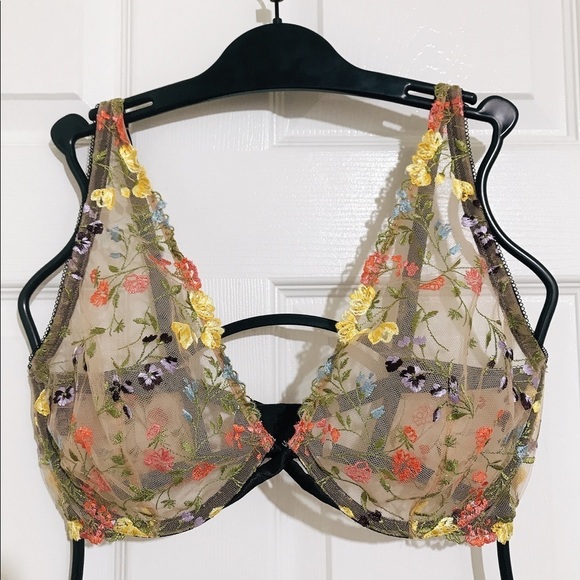 💖 Victoria’s Secret Dream Angels Embroidered Bra - Picture 1 of 15